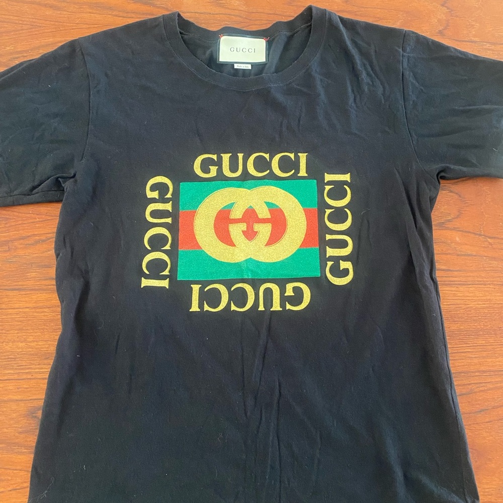 Authentic, RARE Gucci tshirt - glitter logo! - Picture 3 of 4